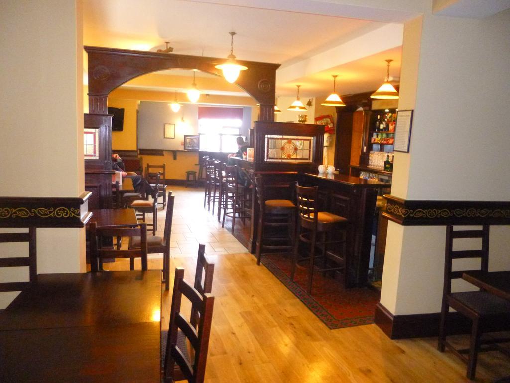 Achill Sound Hotel - Ostan Ghob A'Choire Eksteriør billede